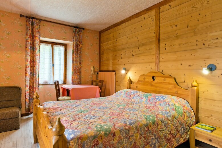 Hotel Aux Touristes H�tel Restaurant