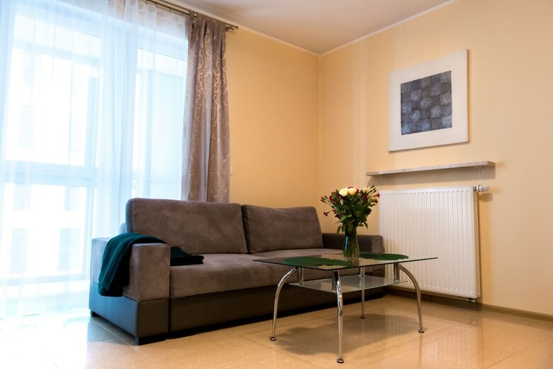 Pcd Aparthotel Wola