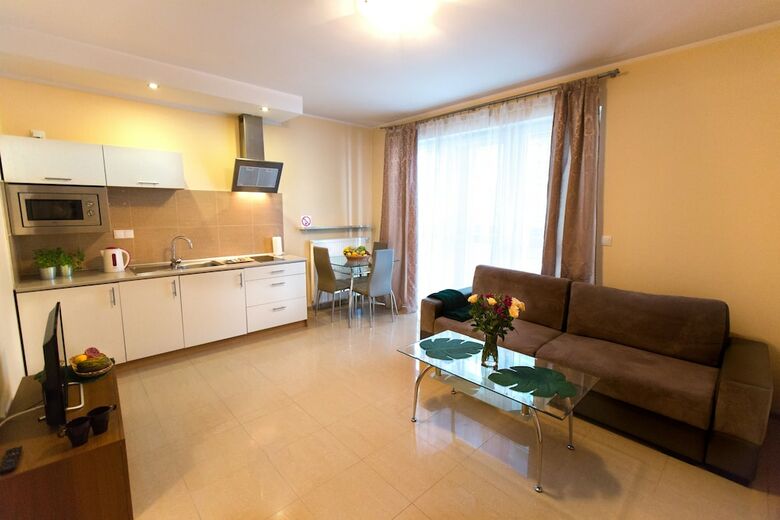Pcd Aparthotel Wola