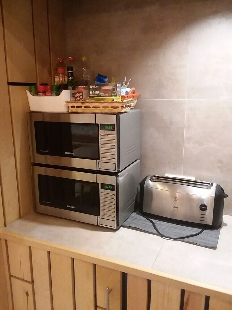 Hostal Albergue Milladoiro