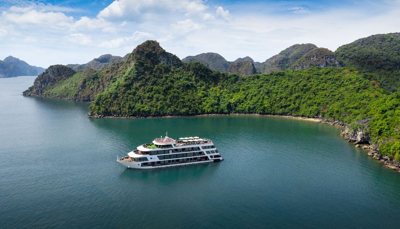 Le Theatre Cruise