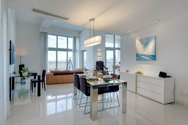 Marvellous Apartment In Tigne Point With Pool