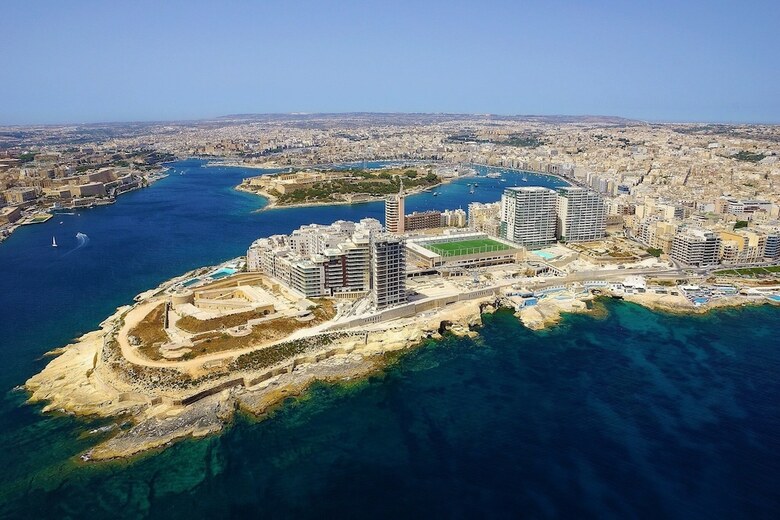 Marvellous Apartment In Tigne Point With Pool