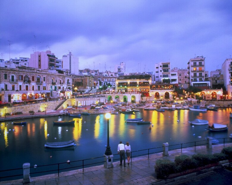 Seafront Apartment, Marvelous Views Gr8 Location