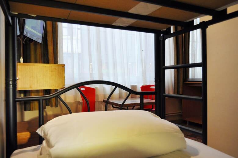 Hostal Antique Hostel & Guesthouse