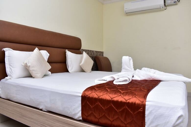Hotel Ark Inn  Residency