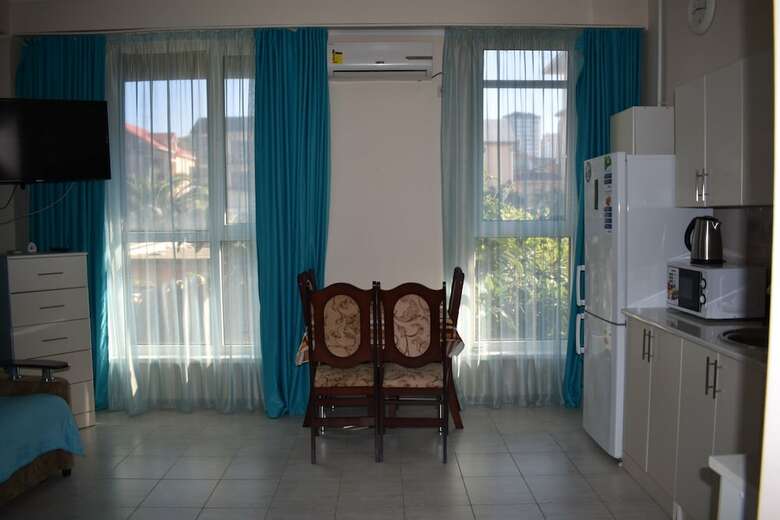Apartamentos Kvartira U Morya 3