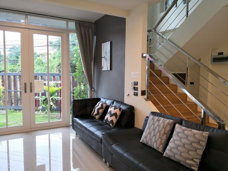 Villa Votel Holiday House