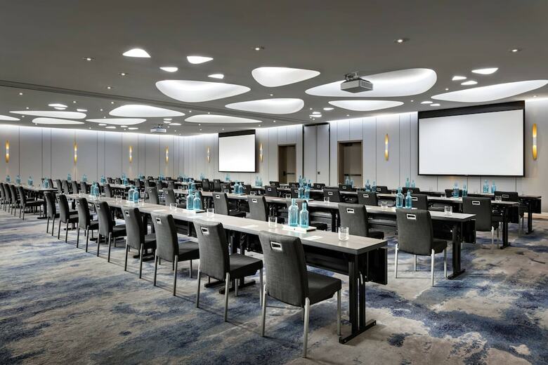 Hotel Jw Marriott Edmonton Ice District