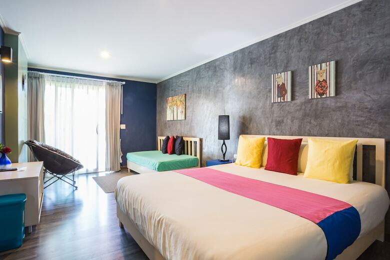 Hotel Koh Larn Riviera