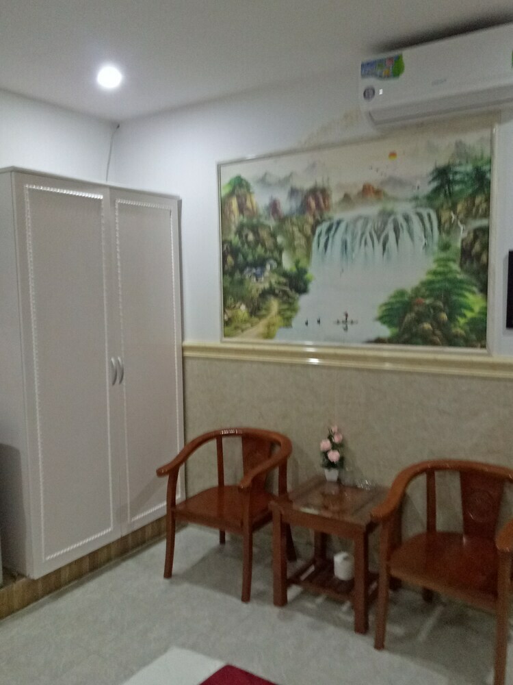 Hotel Duc Long