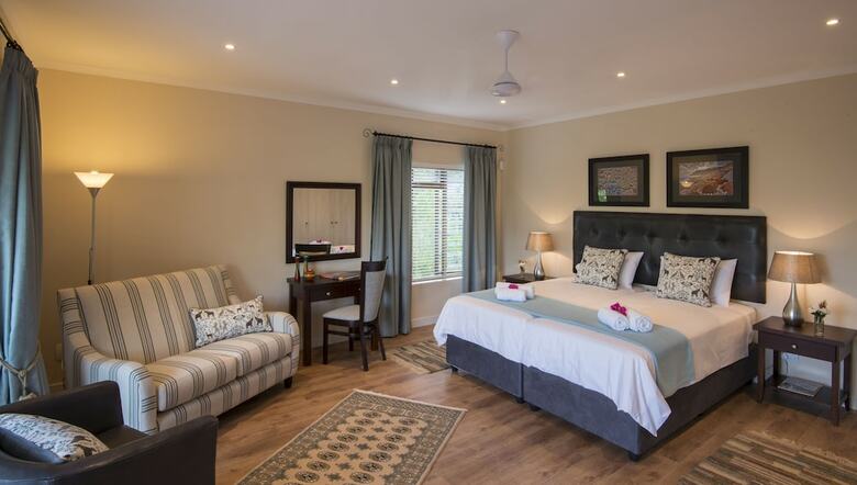Hotel Somerzicht Guesthouse