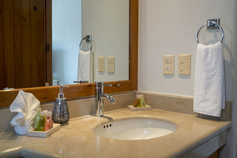 Apartamentos Costa Brava B2. The Horizon Right In Front Your Sight