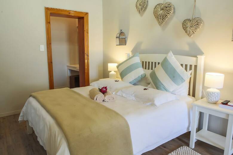 Bed & Breakfast Skilpadvlei Wine Farm