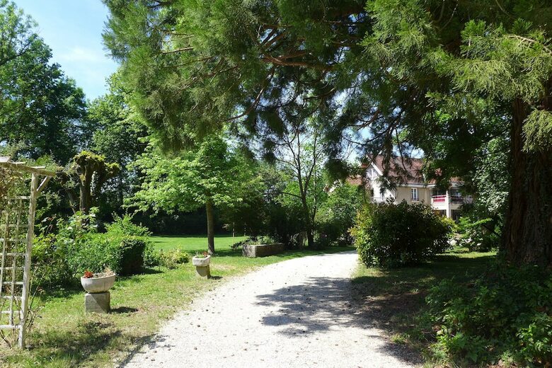 Gite Du Domaine De L'arche De Ren�