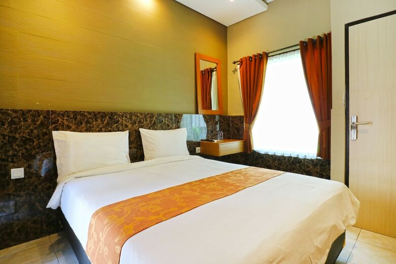 Hotel Lembayung Sari Homestay