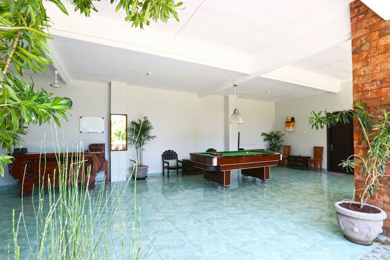 Hotel Duta Surf