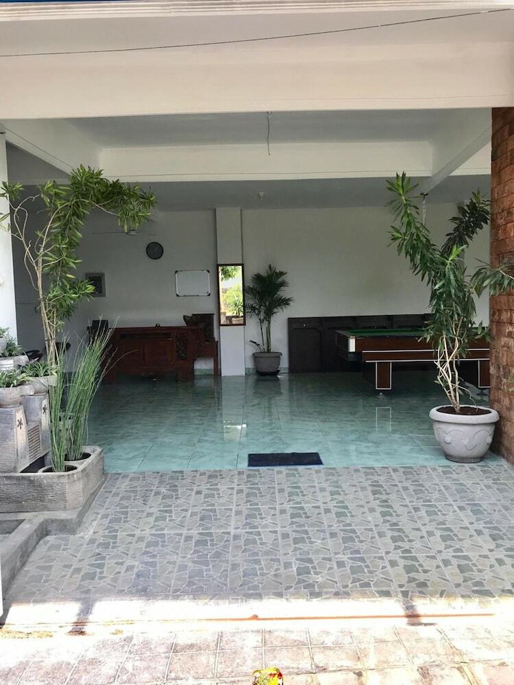 Hotel Duta Surf