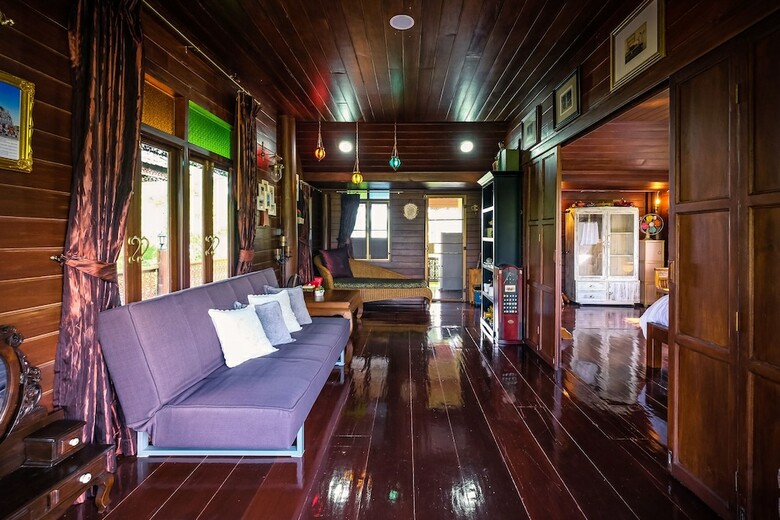 Hotel Rommai Villa