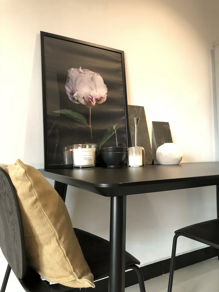 Hotel Henry's Apartment- Executive 717