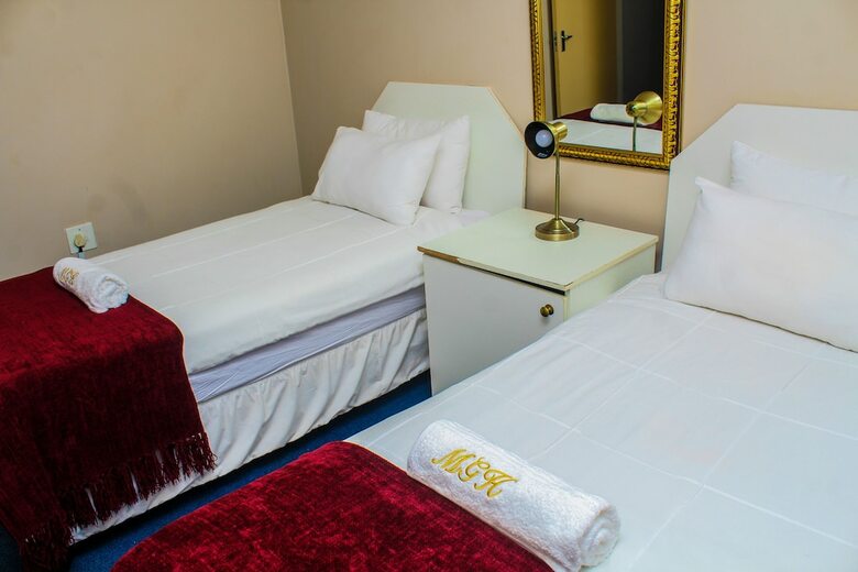 Hotel Madonsa Guest House