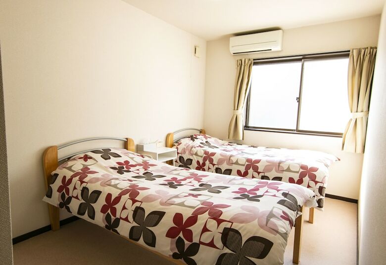 Hotel Uzushio Guest House