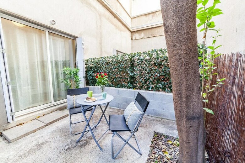 Apartamento Studio Avec Cour Ext�rieure