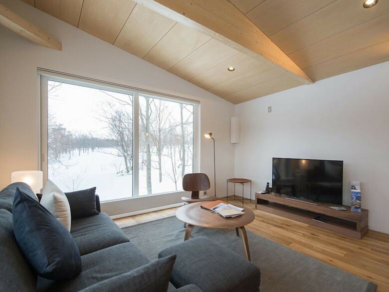 Cabana Yorokobi Lodge