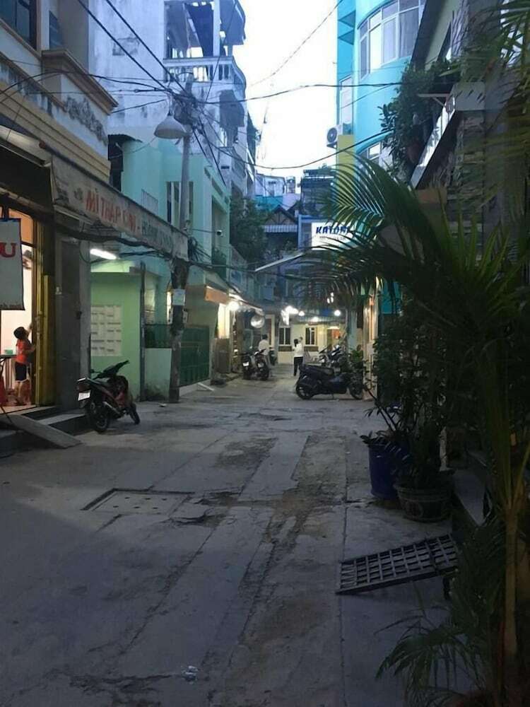 Hostal Youth House - Hostel