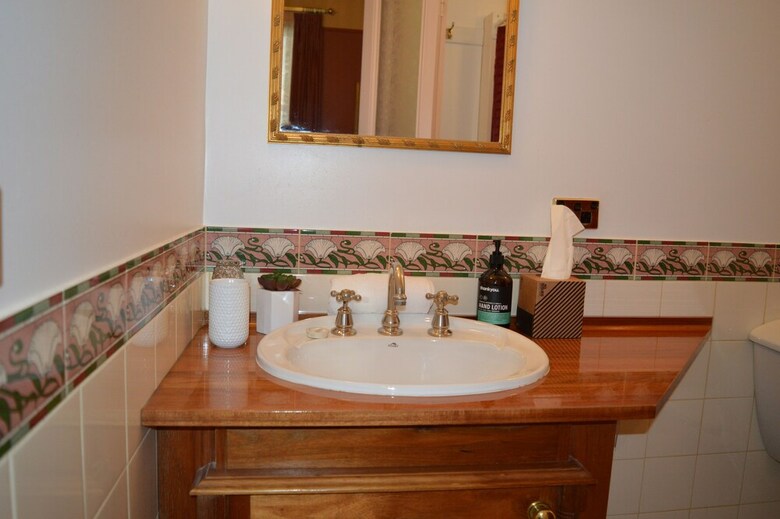 Bed & Breakfast The Dragonfly North West