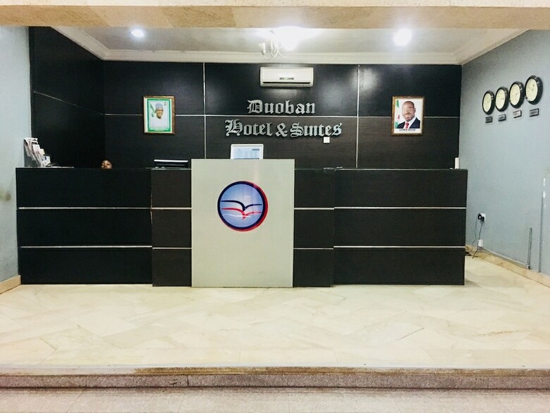 Duoban Hotel & Suite