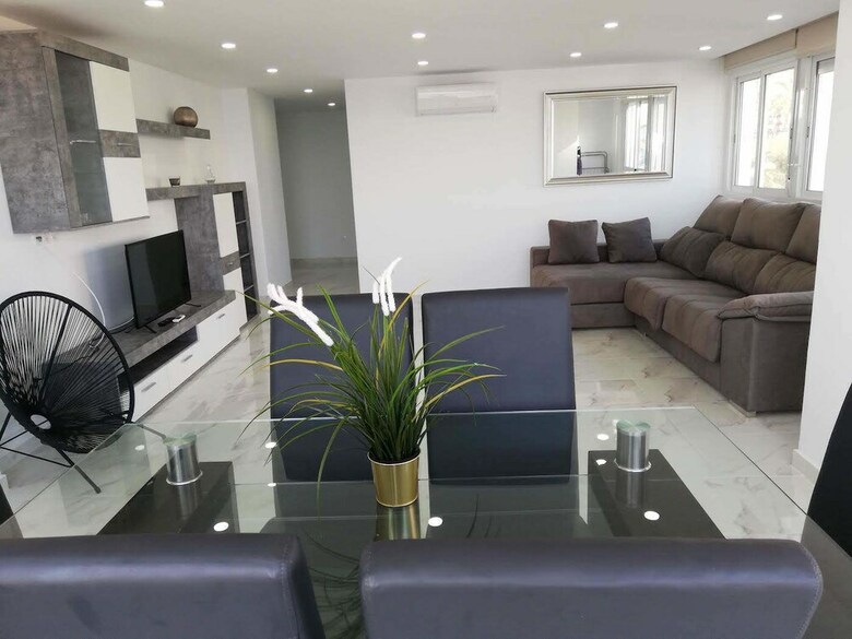 Apartamentos Coblanca Levante Beach Seafront