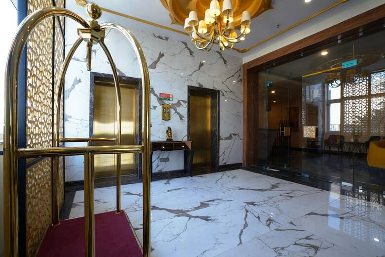 Hotel All Heavens Gold