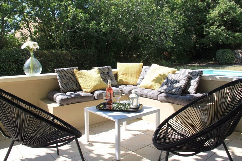 Villas Du Luberon - La Villa Des Saisons