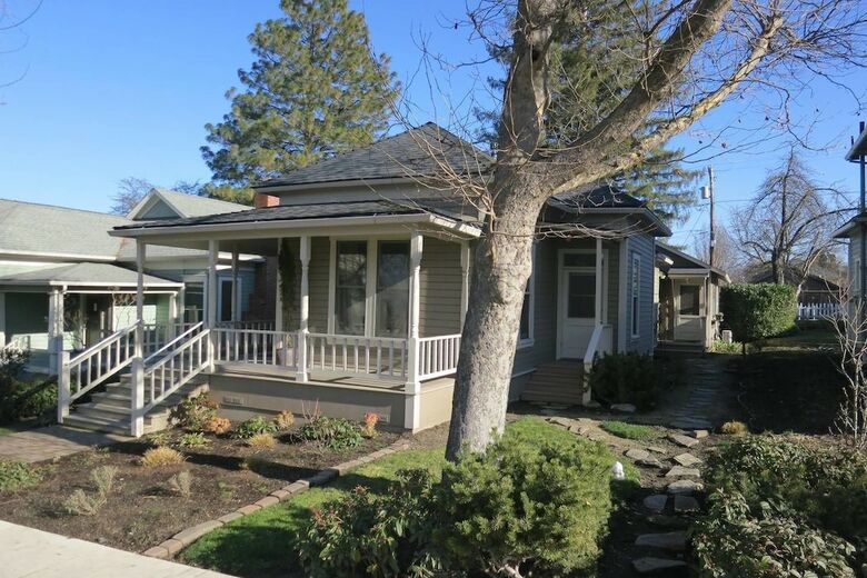 '1900' House ~ Near Osf~sleeps 8