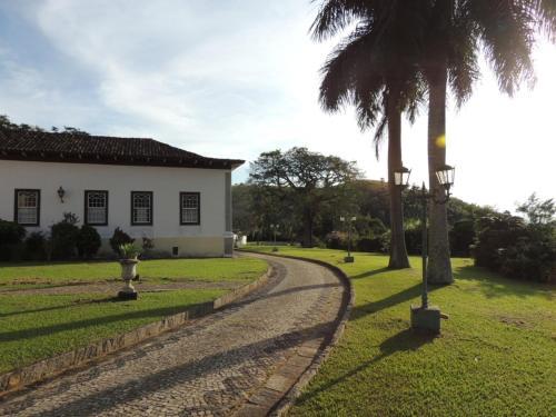 Chal� Do Lago