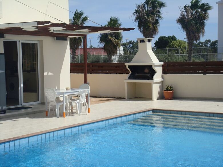 Athena Villa