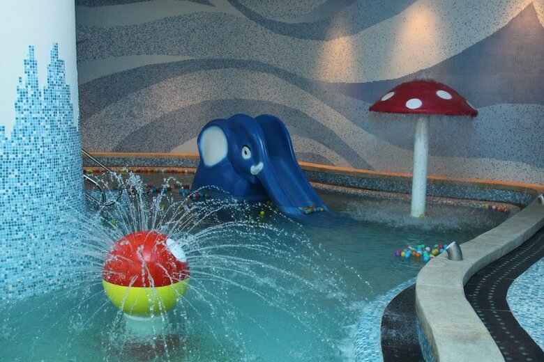 All-legend Hot Spring Resort