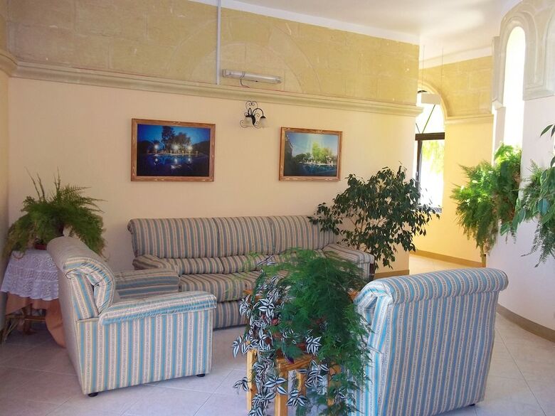 Hotel San Antonio Guest House