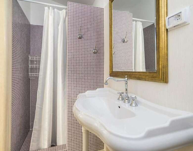 Hotel Apartments & Rooms Buoni Amici