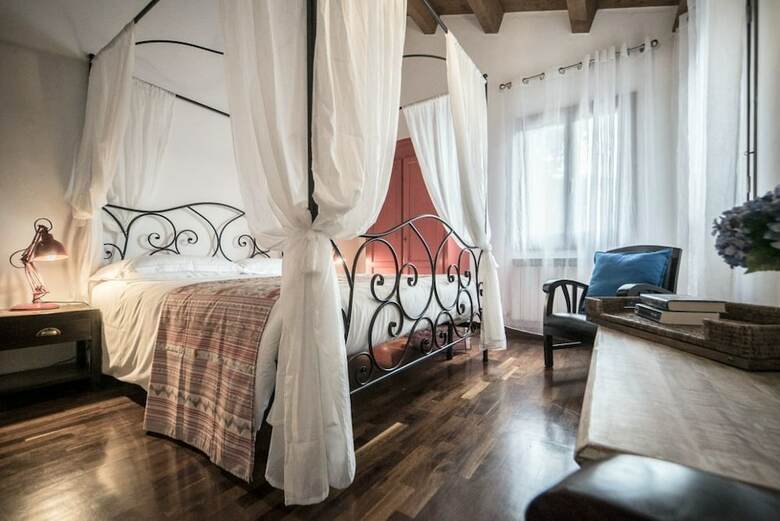 Apartamento Mansarda Magritte