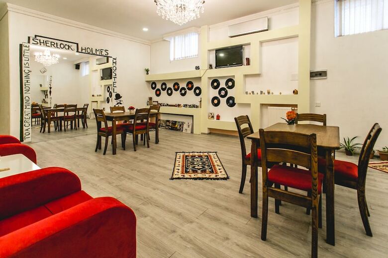 Hostal Sherlock Holmes Hostel Baku