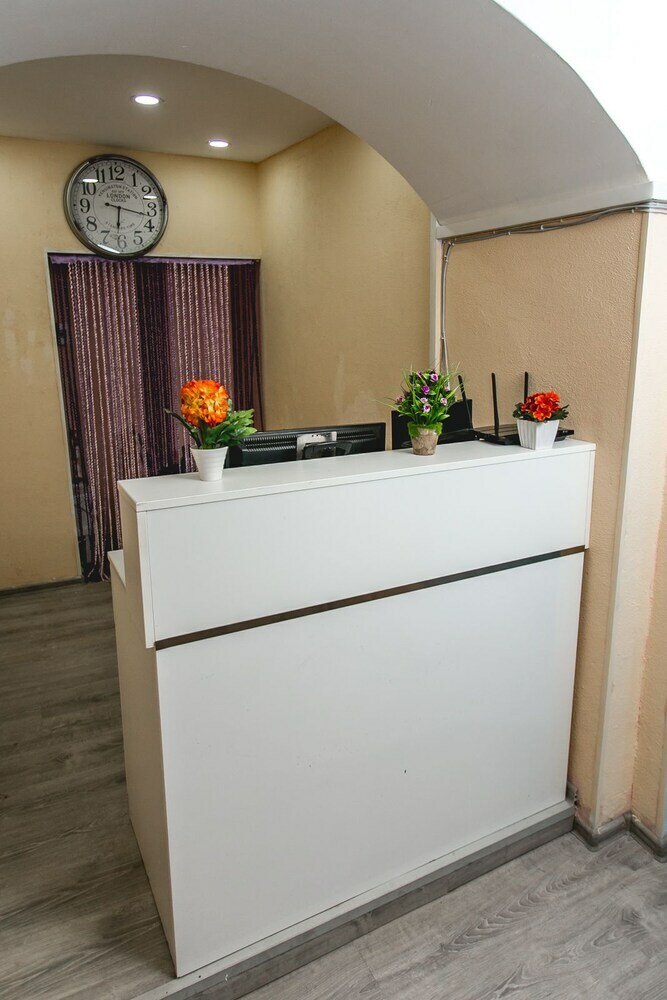 Hostal Sherlock Holmes Hostel Baku