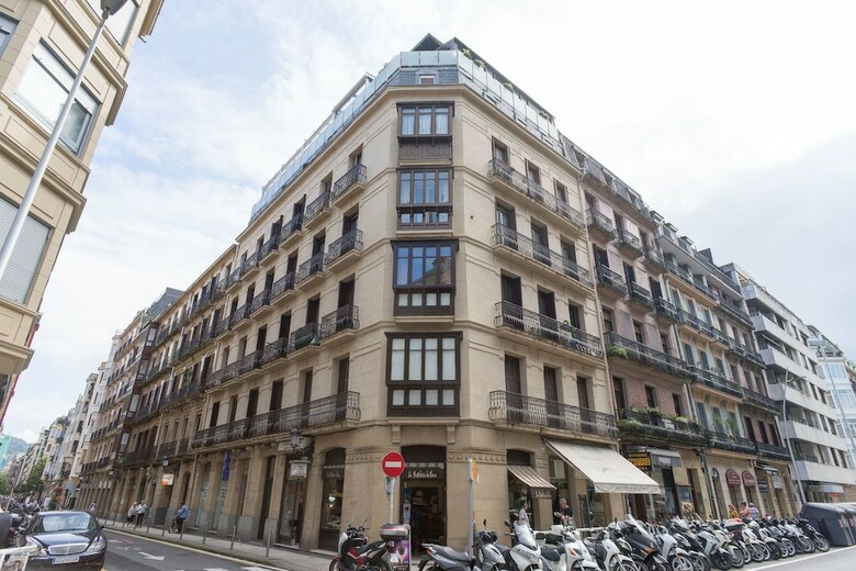 Arrasate - Iberorent Apartments