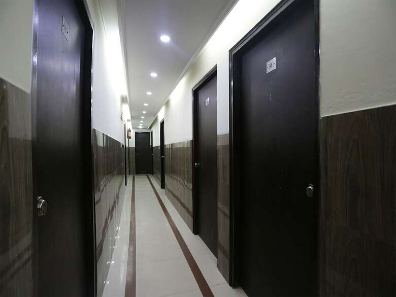 Oyo 12868 Hotel City Lite