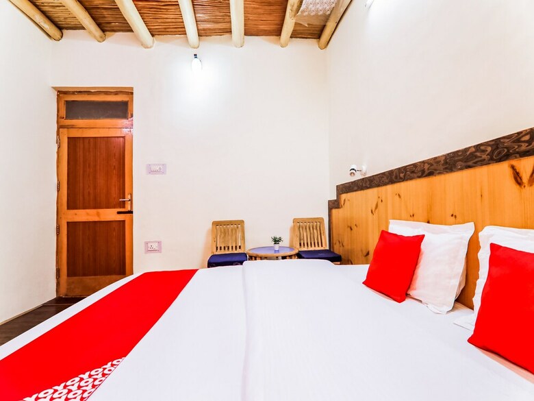 Hotel Oyo 14359 The Mir Villa