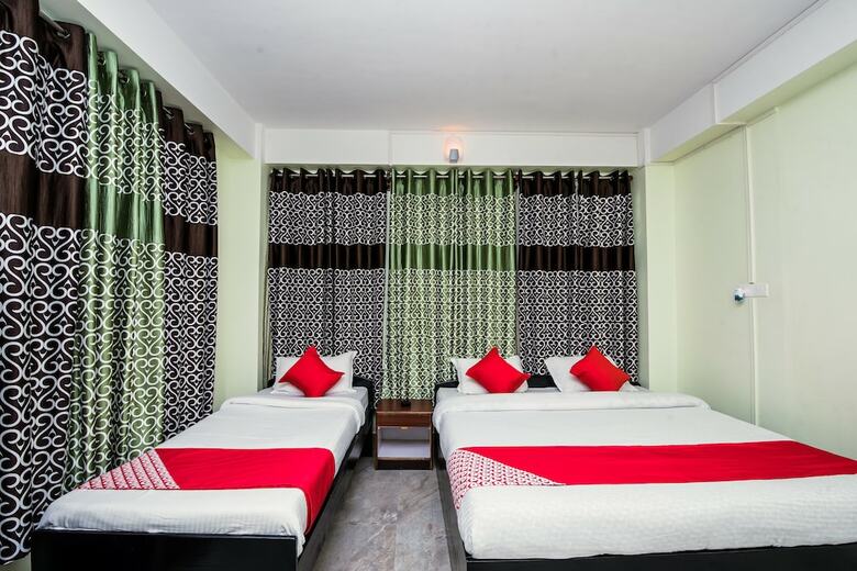 Hotel Oyo 16051 Cherry Blossom Inn