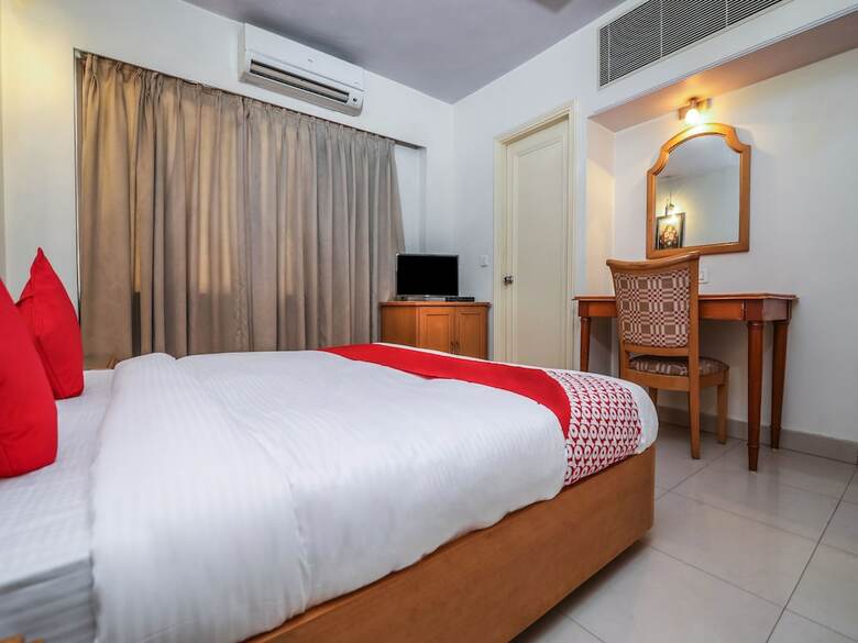 Oyo 15359 Hotel Kanchandeep