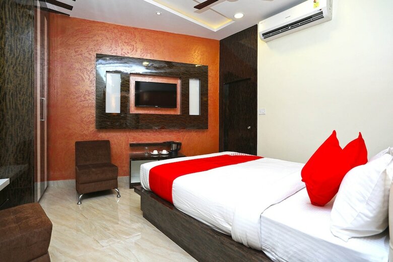 Hotel Oyo 15617 Abi's Inn
