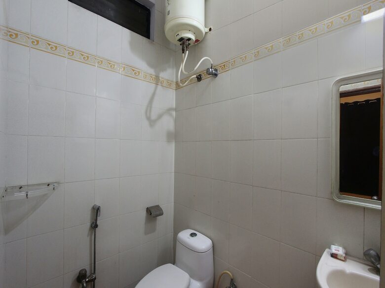 Hotel Oyo 16107 Rigel Residency